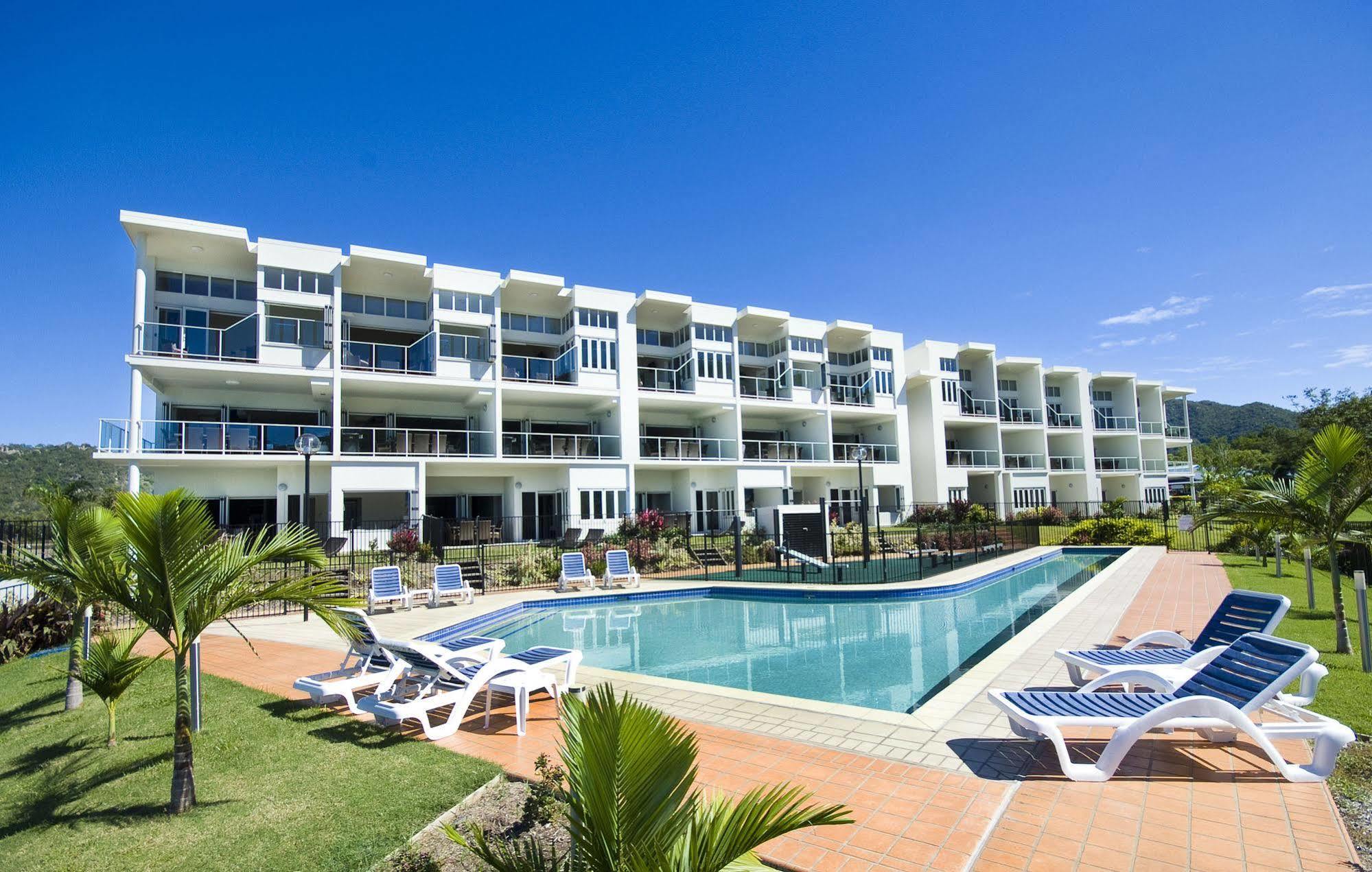 Beachside Magnetic Harbour Apartments Nelly Bay Bagian luar foto